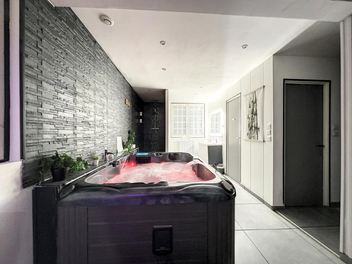 Dream Loft Jacuzzi - Sauna Brest Bagian luar foto