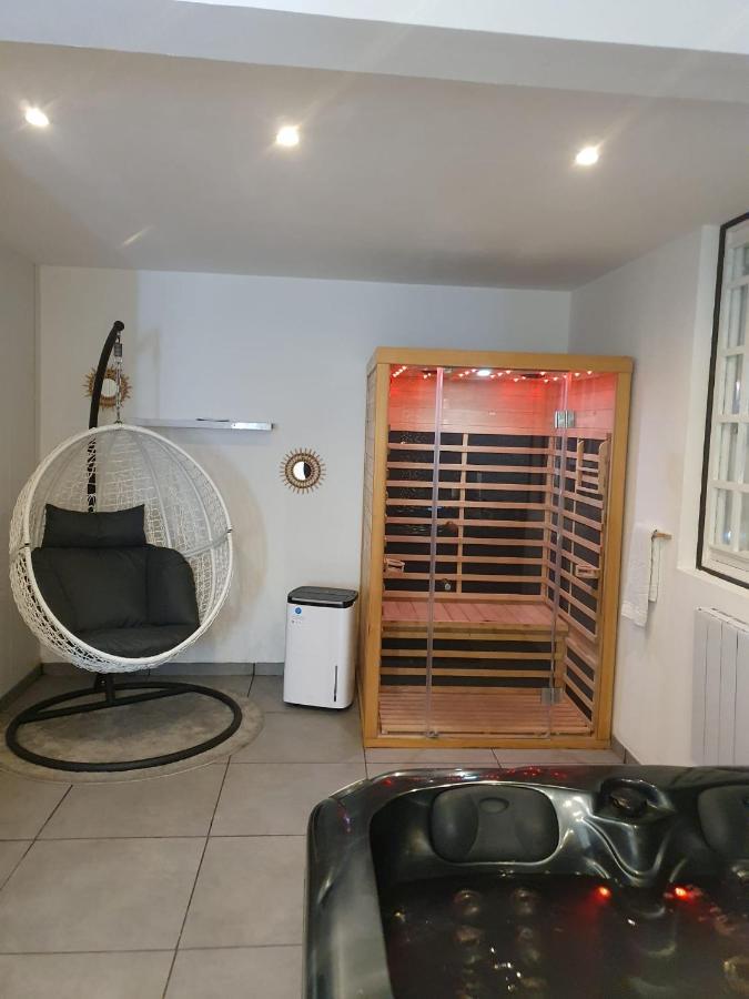 Dream Loft Jacuzzi - Sauna Brest Bagian luar foto